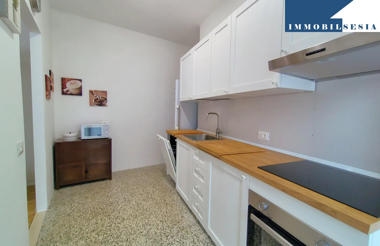Appartamento in vendita a Borgosesia (rif. 10096): foto 5 di 40