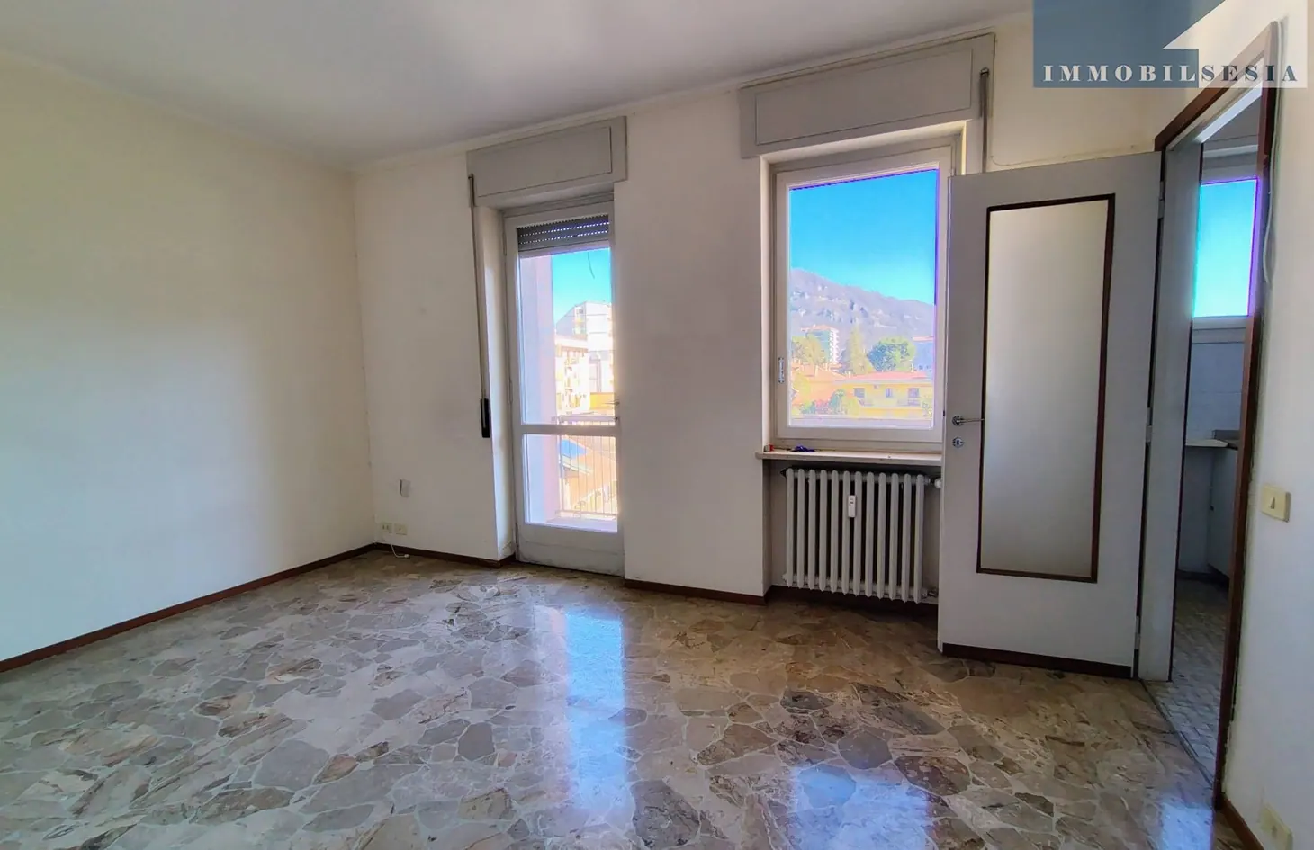 Appartamento in vendita a Borgosesia (rif. 10136): foto 11 di 31