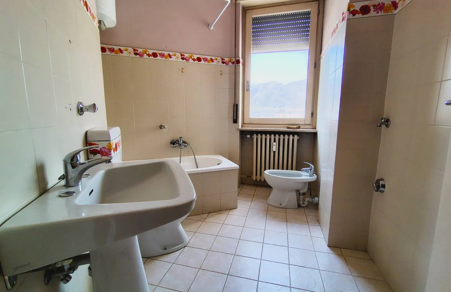 Appartamento in vendita a Borgosesia (rif. 10136): foto 28 di 31