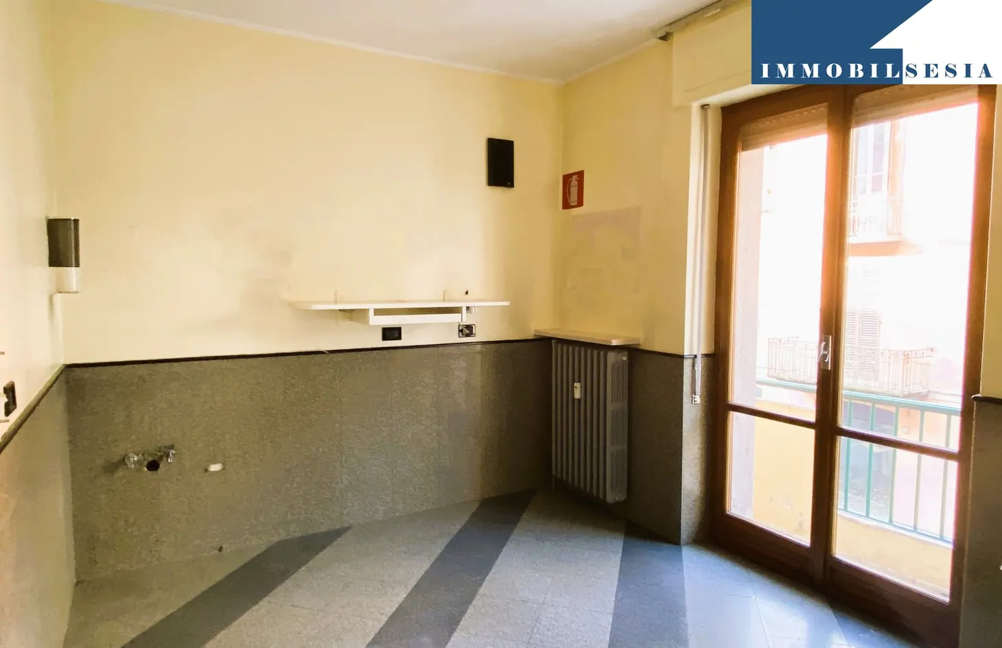 Appartamento in vendita a Borgosesia (rif. 10142): foto 5 di 24