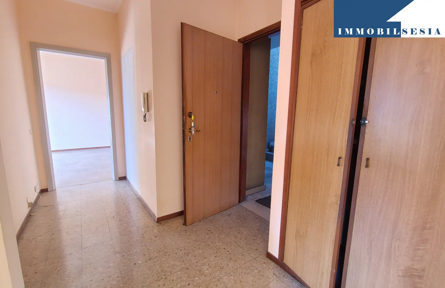 Appartamento in vendita a Borgosesia (rif. 10076): foto 5 di 20