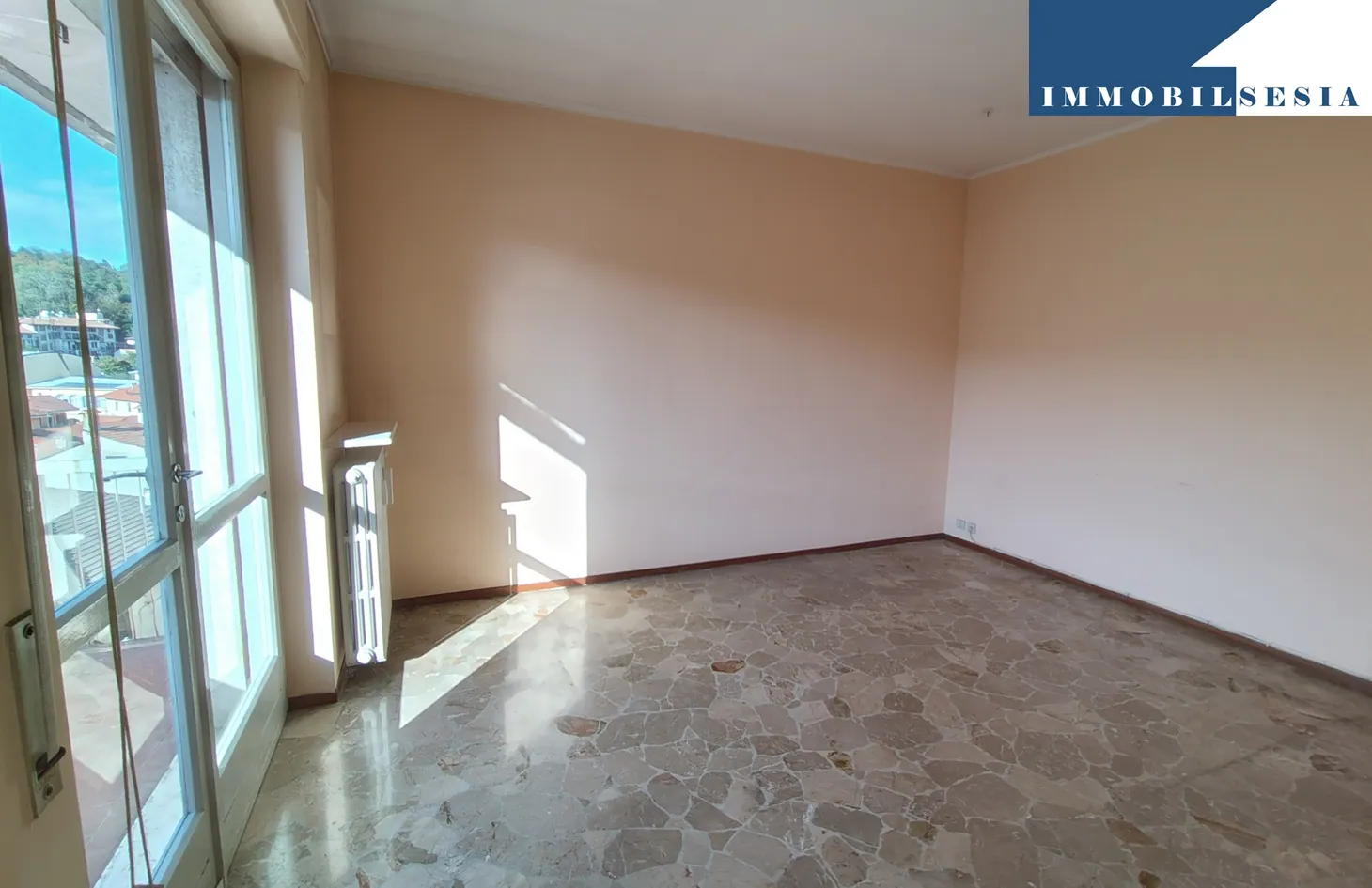 Appartamento in vendita a Borgosesia (rif. 10076): foto 8 di 20