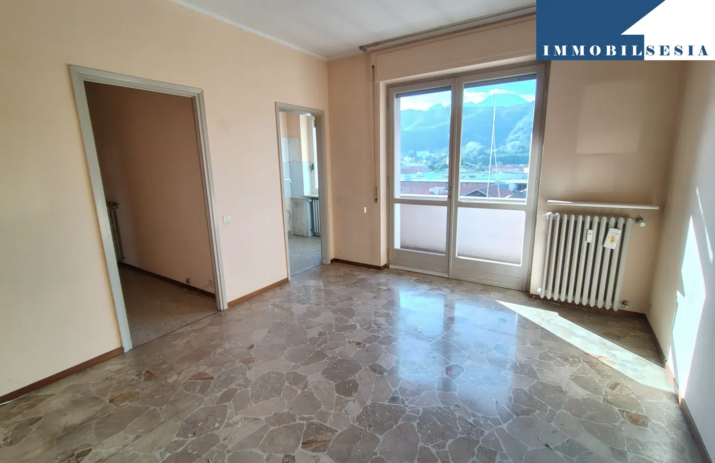 Appartamento in vendita a Borgosesia (rif. 10076): foto 10 di 20