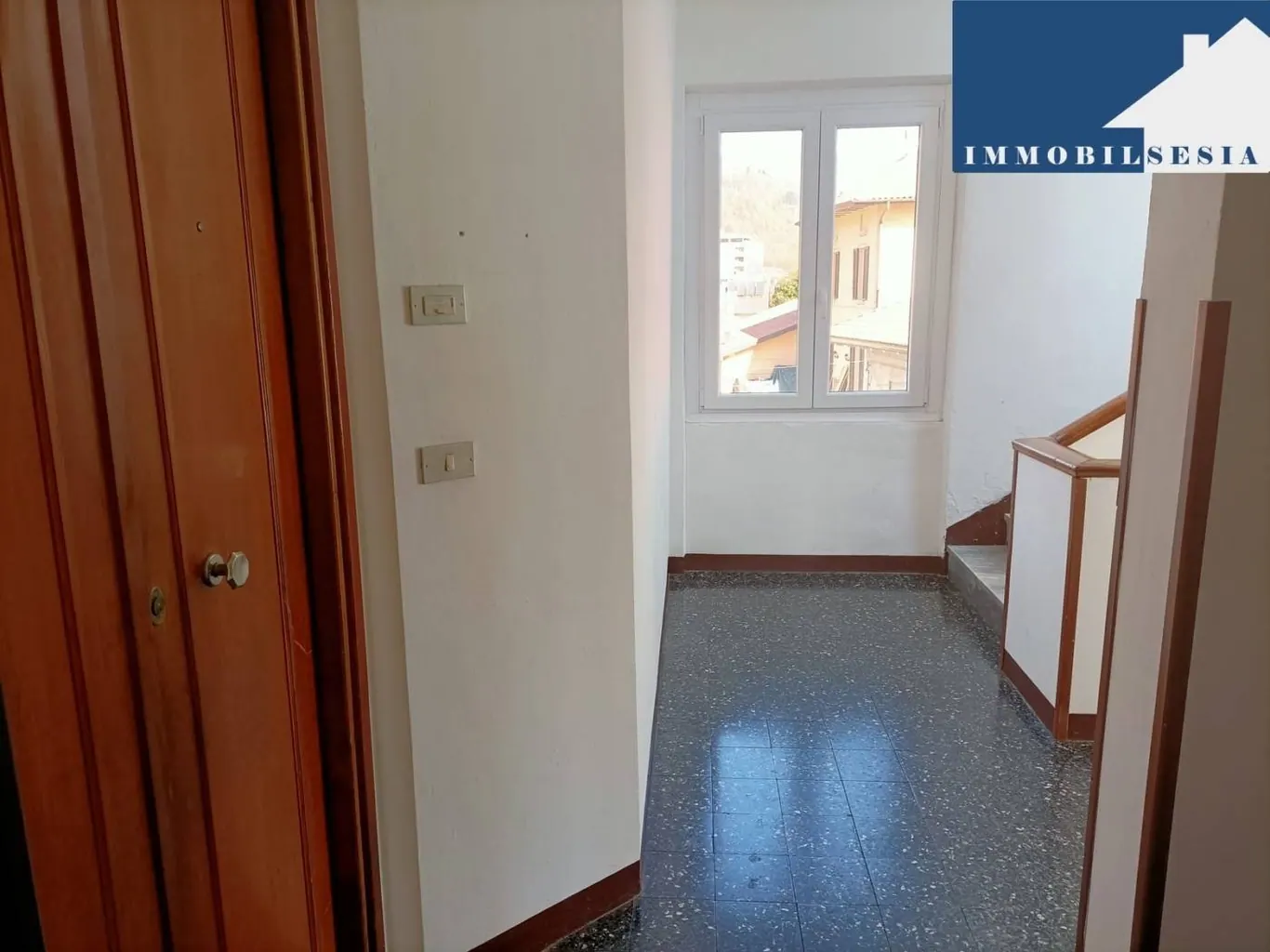 Appartamento venduto a Borgosesia (rif. 10682): foto 2 di 5