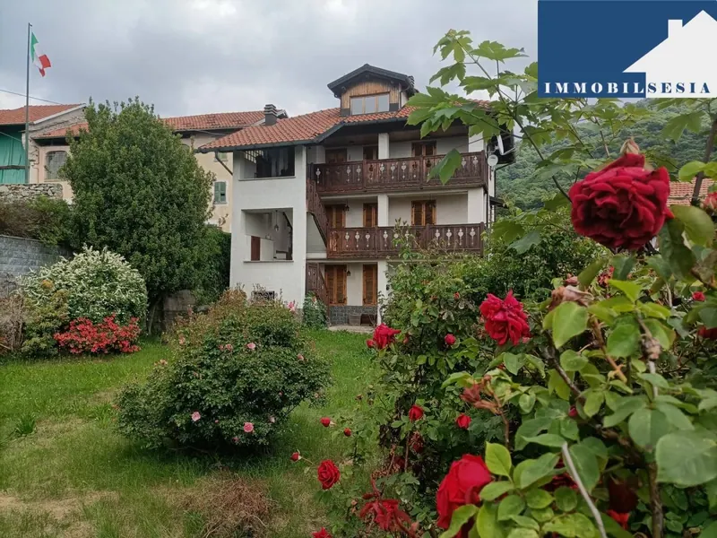Casa o Villa venduta a Cellio (rif. 10691): foto di copertina