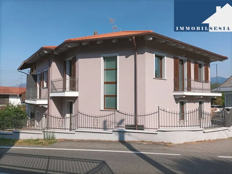 Casa o Villa venduta a Cossato (rif. 10734): foto di copertina