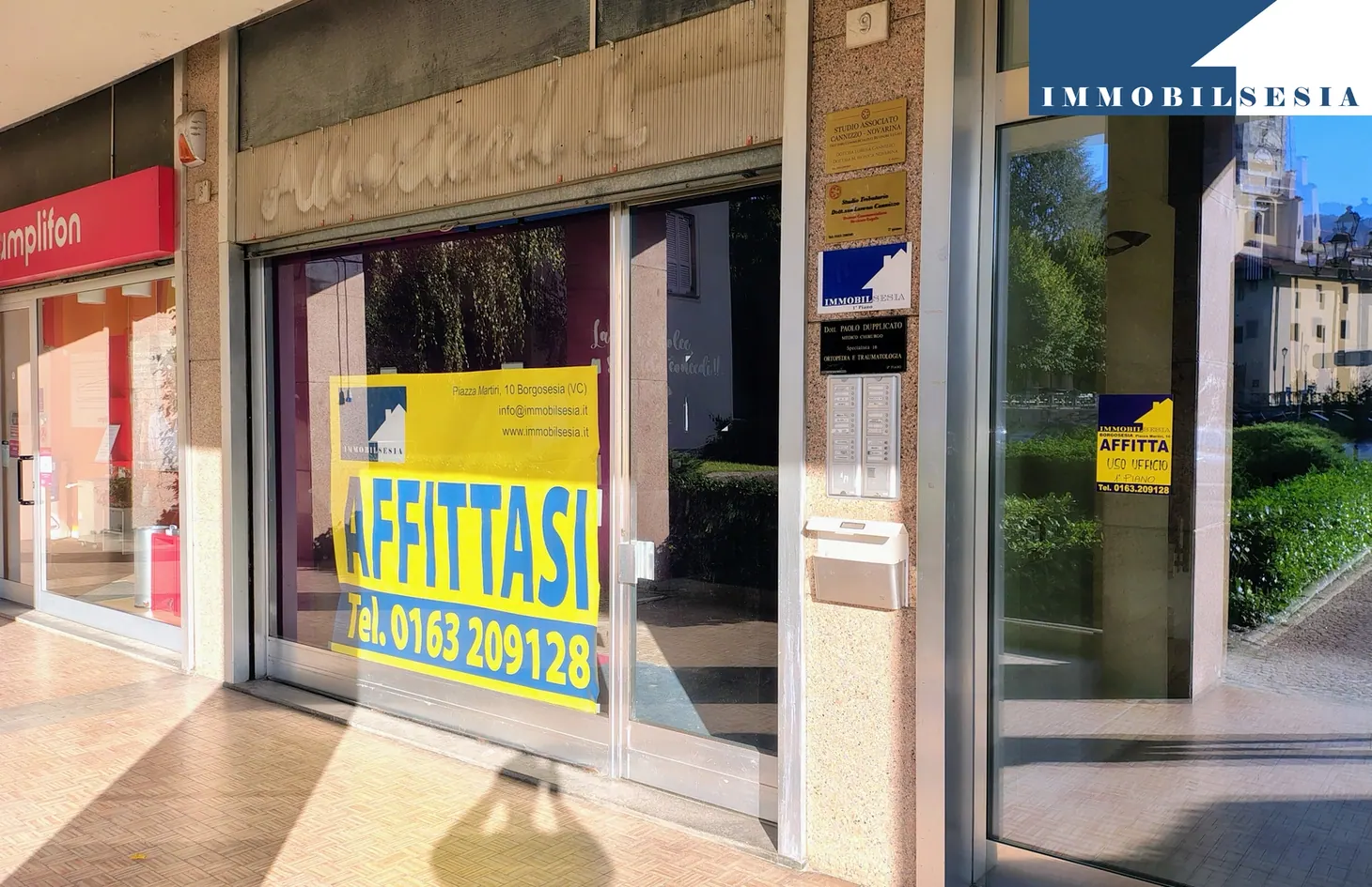Negozio in vendita a Borgosesia (rif. 10063): foto 1 di 13