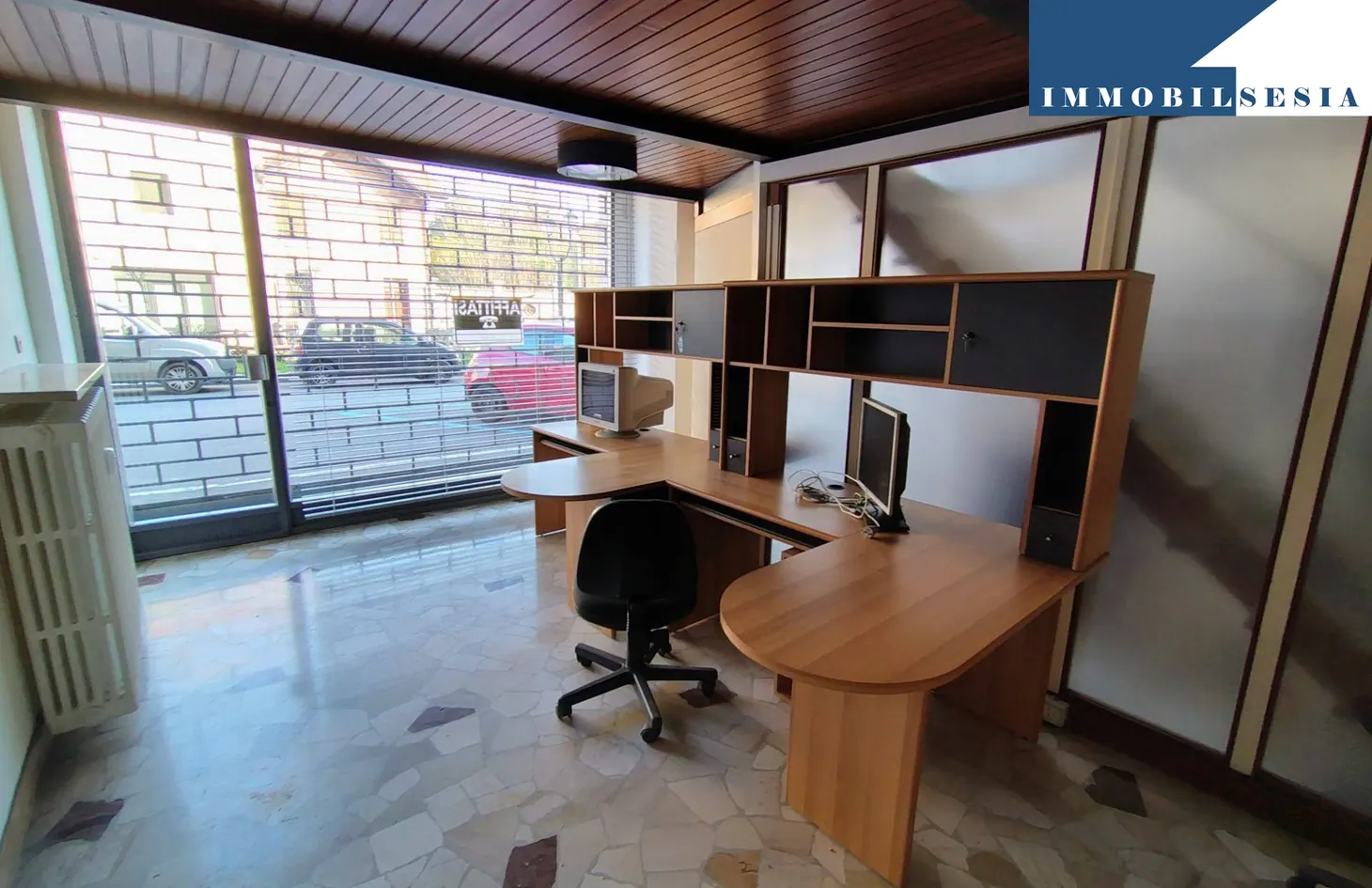 Negozio in affitto a Borgosesia (rif. 10149): foto 3 di 30