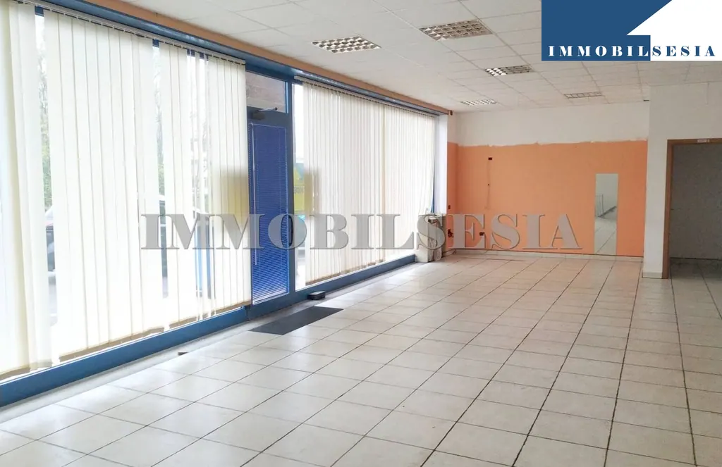 Negozio in vendita a Roasio (rif. 10050): foto 3 di 8