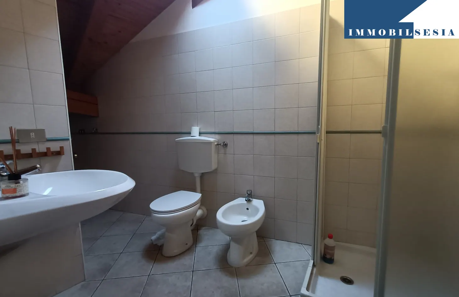 Ufficio Studio in affitto a Borgosesia (rif. 10056): foto 19 di 34