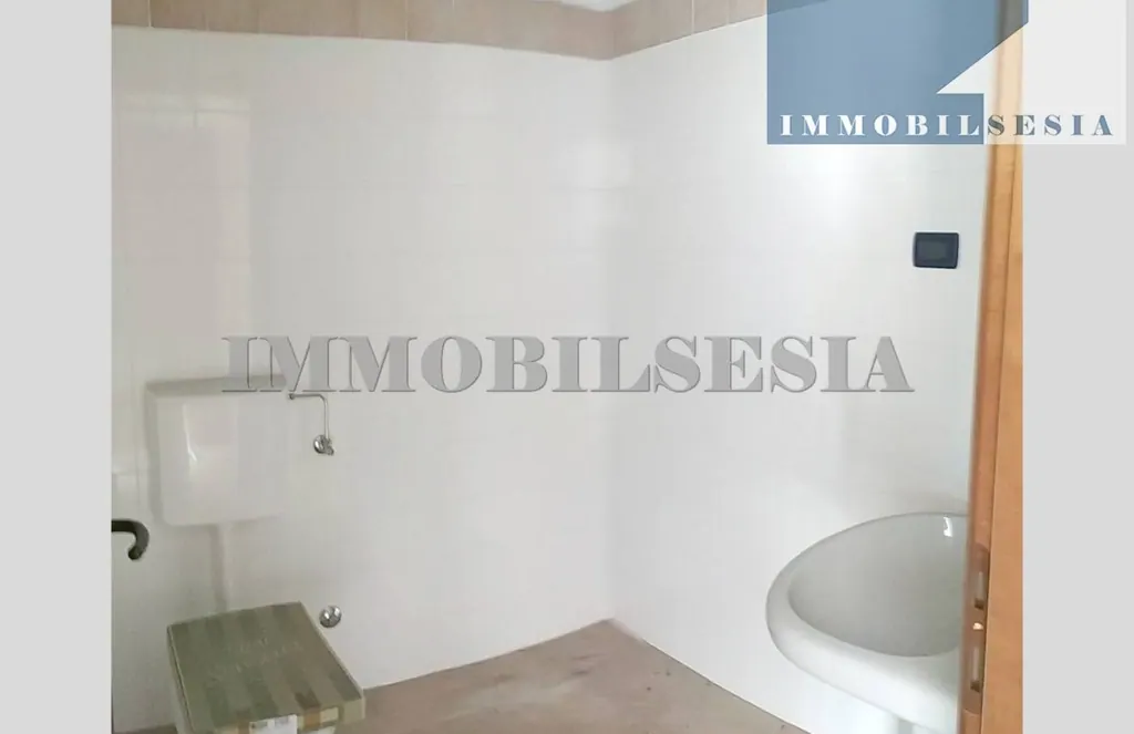 Ufficio Studio in vendita a Roasio (rif. 10060): foto 1 di 12