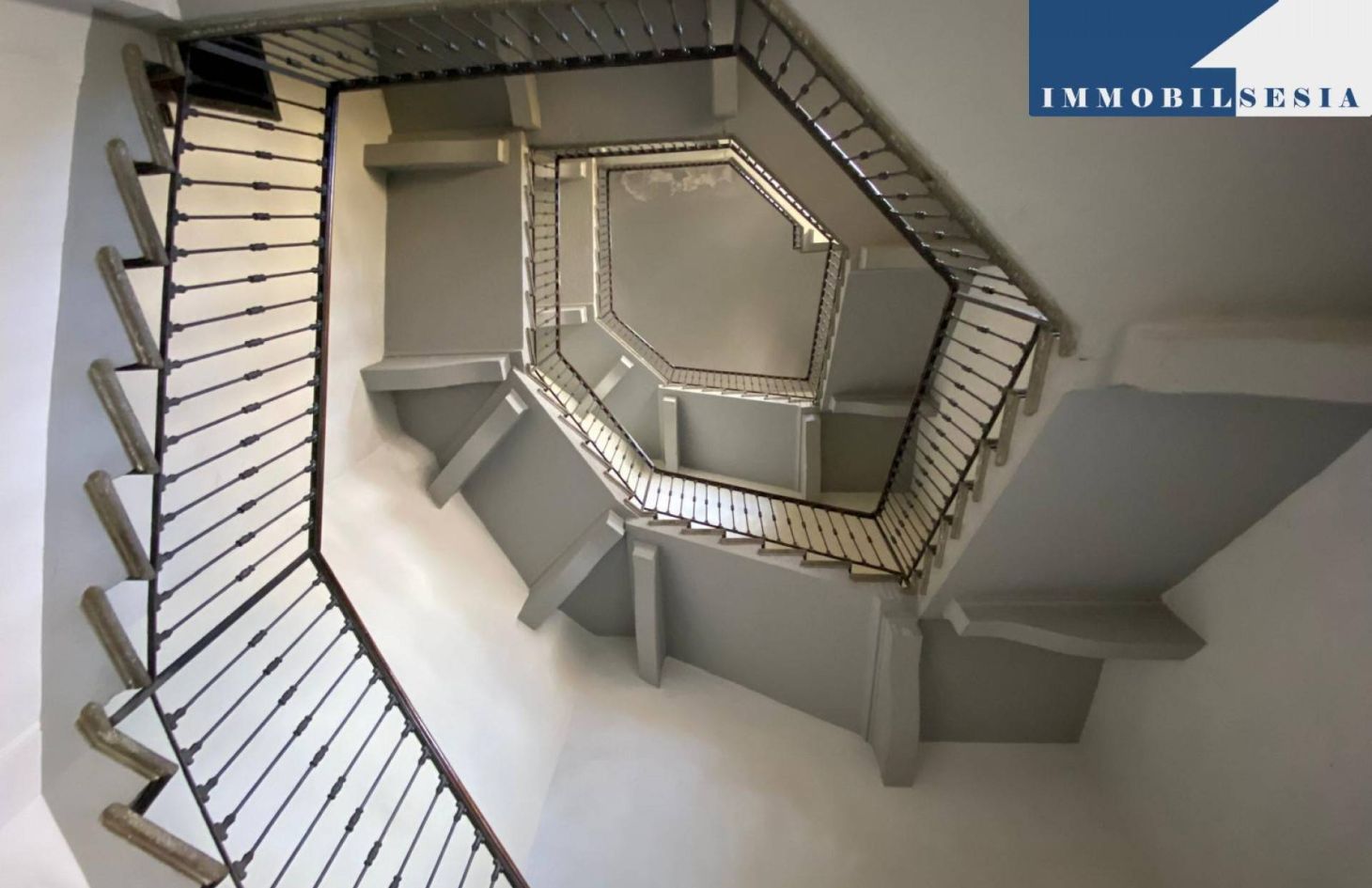 Immagine secondaria dell'immobile